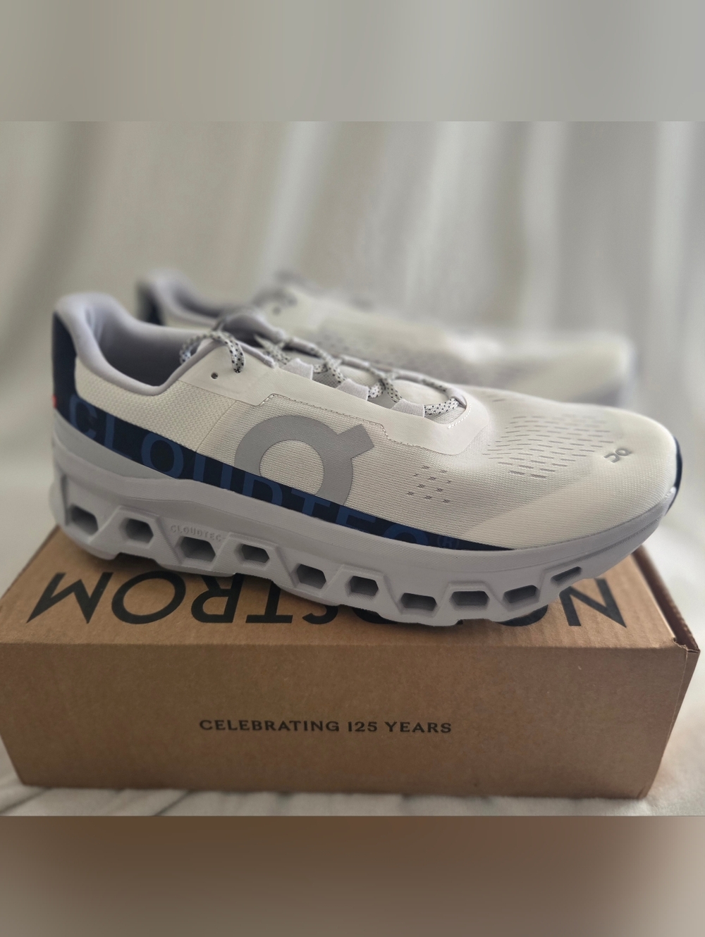 On Cloudmonster Mens Shoe Sneaker Ivory/Midnight Blue Running Size 14 NEW